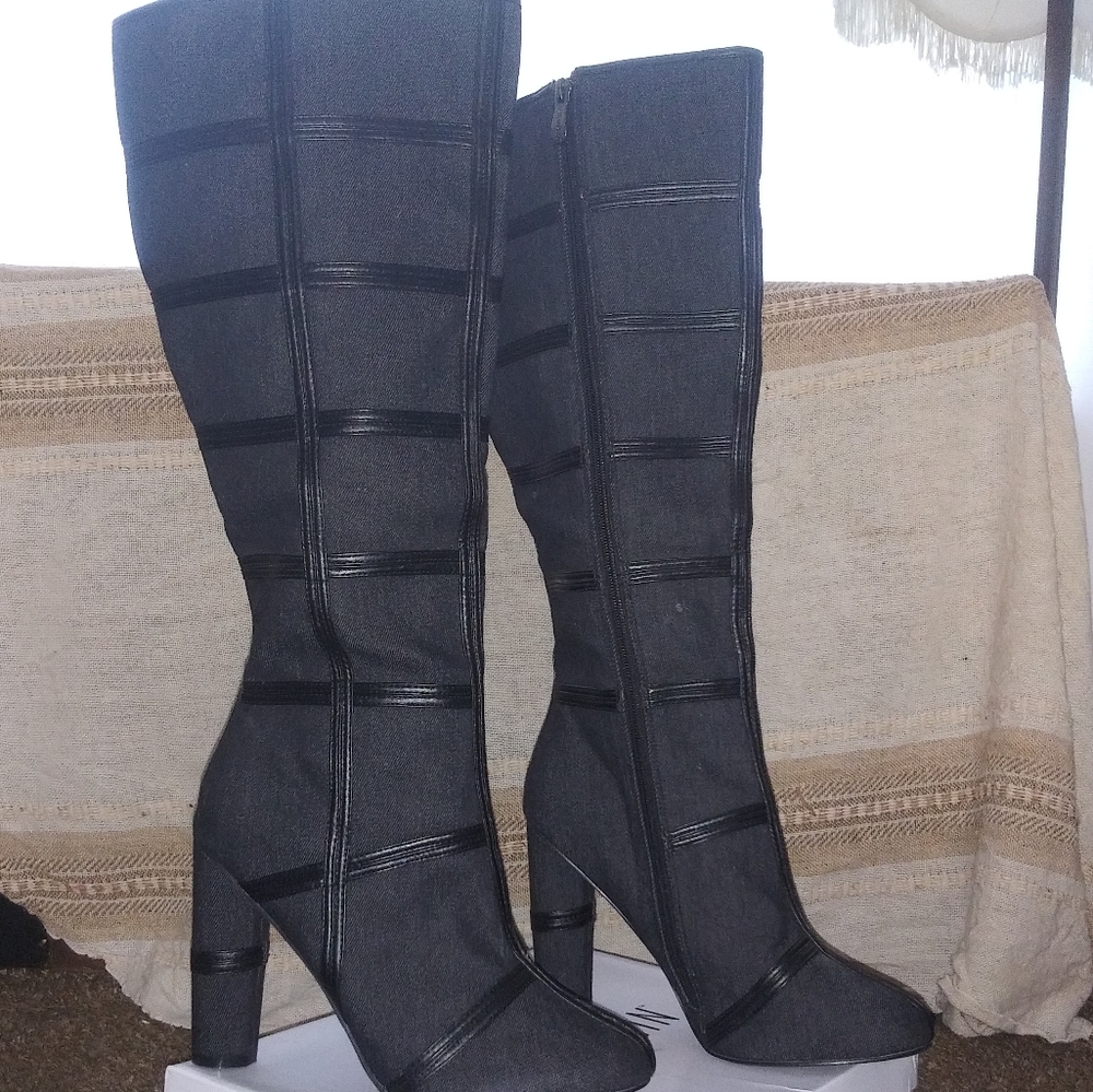 Black Boots